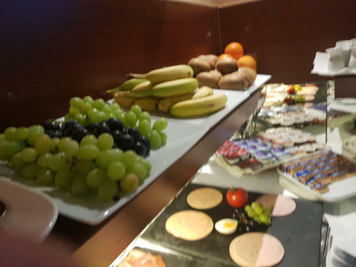 Altduesseldorf Hotel Luaran gambar